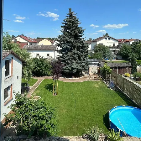 Apartment Helle Und Gemuetliche In *