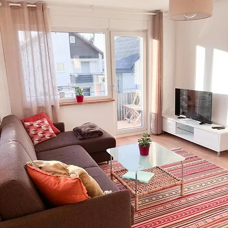 Helle Und Gemuetliche In Apartament